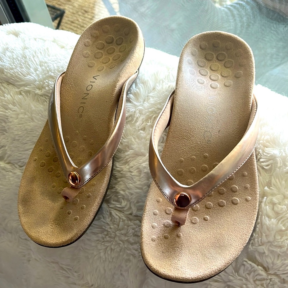 Vionic sandal